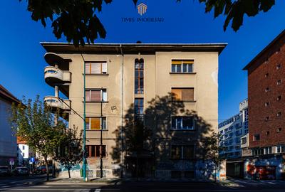 Apartament ultracentral – Primaria Timisoara } 50,3 mp & Boxa - 1