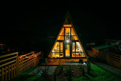 Afacere la cheie in Vatra Dornei, 2 cabane tip A Frame! - 8