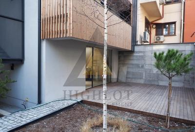 Apartament cu 4 camere decomandat în Dorobanți - 2