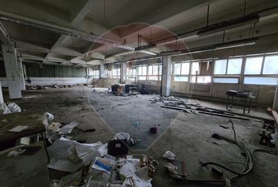 DE INCHIRIAT Spațiu comercial de 900mp în zona Nord-Est - 4