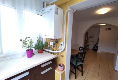 Aparatorii Patriei -  Apartament 3 camere - 2 bai - confort 1 - Centrala Proprie - 8