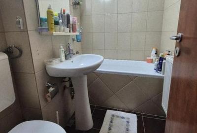 77000 euro -Dristor metrou -2camere-et 2din 4 -centrala proprie - 8
