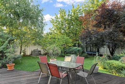 Vila de lux in apropiere de Cambridge School | Curte superba - 8