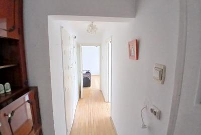 Vânzare apartament 3 camere Metrou Iancului - 1