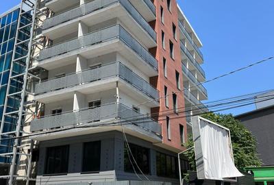 Vanzare Bloc zona Grozavesti stradal -pretabil Hotel - AIRBNB - 1