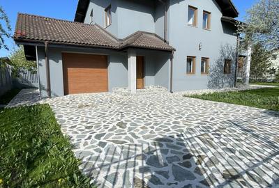 Vila Individuala complet mobilata Laguna Albastra | Garaj - 26