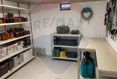 Casă modernă de vânzare în Partoș - 10