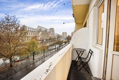 Apartament cu 3 camere decomandat, mobilat în Centrul Istoric