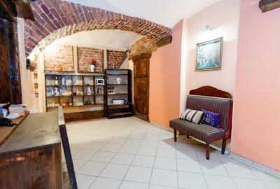 Spatiu comercial amenajat – central, str. Crisan - 7