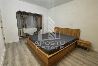 Garsonieră decomandată în Lipovei