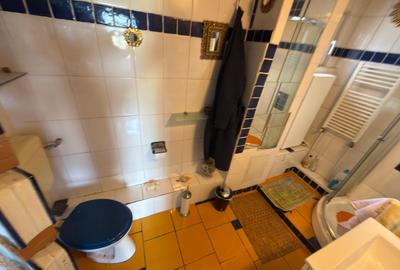 4 camere in blocul Scriitorilor, Piata Constitutiei, str. Apolodor nr. 13-15 - 8