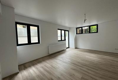 Garsonieră Luminoasa cu Balcon Spațios - 1