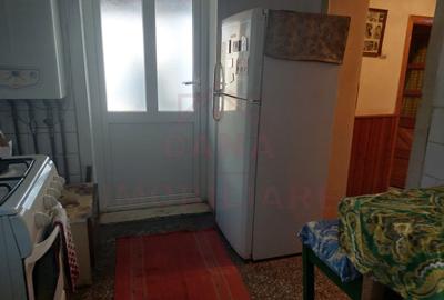 CASĂ 5 CAMERE\ OȚELU-ROȘU\ZONA CIREȘA \ COMISION 0% - 11