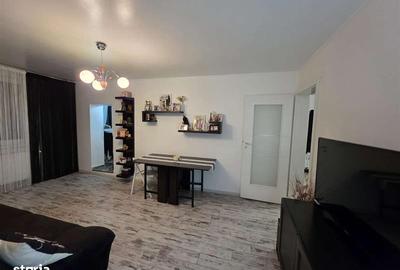 Apartament cu 4 camere semidecomandat, mobilat în Berceni