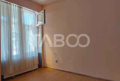 Apartament la casa 52 mp 2 camere terasa pivnita central Cisnadie - 7