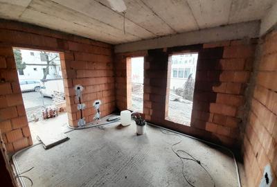 Apartament 2 camere, bloc nou ,Zona HAN - 16