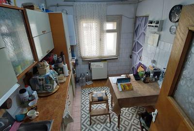Apartament 4 camere/100 mp / et 2/ Longinescu/Focsani - 5