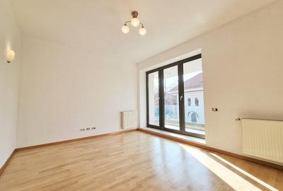 Capitale, imobil  2014, apartament stil duplex, scara interioara, curte proprie - 7