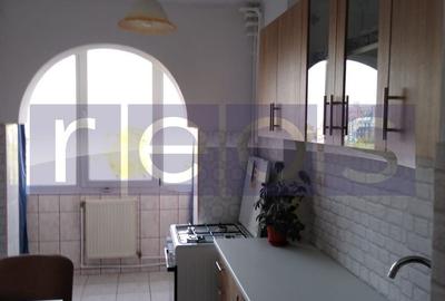 Apartament cu 2 camere semidecomandat, mobilat în Cantemir