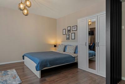 Garsoniera | AIRBNB | 5 min M . Piata Victoriei | Vedere Spate | Bloc Anvelopat - 1