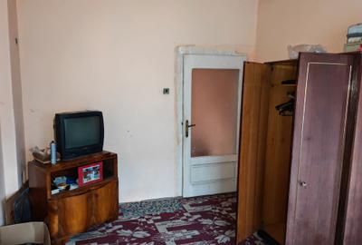 Casa 6 camere libera la vanzare RASNOV - 9