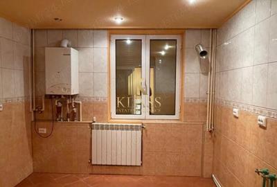 Apartament 3 camere, 60 mp, bloc monolit, centrala, boxa, metrou 1 Decembrie - 5