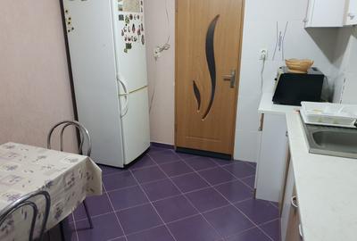 Inchiriez ap.4 camere decomandat, centrala proprie - la 5 min. de metrou Pacii - 3