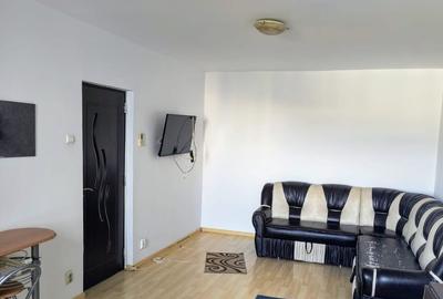 Vanzare vapartament 2 camere zona Moghioros - Parc - 1