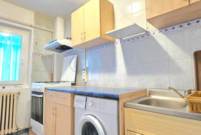 Apartament 1 camera decomandat, etaj 1/4, centrala, balcon inchis, geam la baie - 1