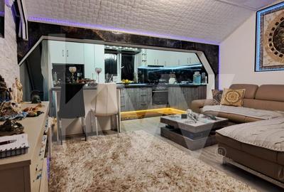 Apartament tip mansarda ,  decomandat , pe 2 niveluri , 92 mp utili - 1