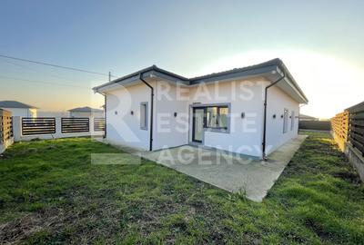 Vânzare, casă, 4 camere, 100 mp utili, teren 630 mp + garaj - 1