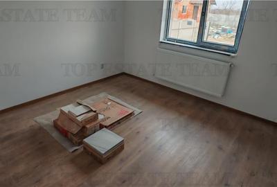 Casa individuala 4 camere pe parter, cu toate utilitatile si 400 mp de teren in - 9