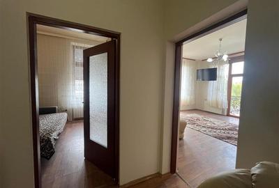 Lugoj,  Apartament, Centrul Orasului, Priveliste Superbă, 2 Cam., Dec, 79 M - 11