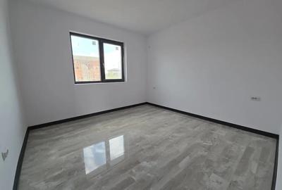Parter | 3 Camere | 2 Bai | intrare Berceni/Vidra - 5
