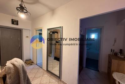 Garsoniera spatioasa de vanzare – 67,76 mp – Zona 1 Mai - 4