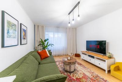 Apartament 2 camere de inchiriat, centrala, etaj 3 - Revolutiei - 1