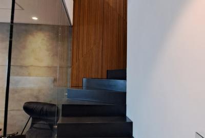 APARTAMENT 4 CAMERE CU SCARA INTERIOARA TIP LOFT -ULTRA LUX - 41