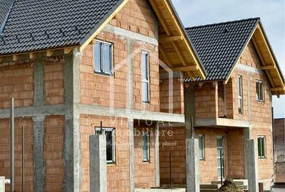 Duplex cu 5 camere în Șura Mare