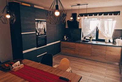 Casa / vila Platou Prundu - Craiovei , mobilata / utilata , finisaje moderne ! - 6
