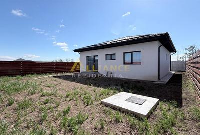 Casa Individuala - 3 camere - 2 bai - 375mp teren - 3