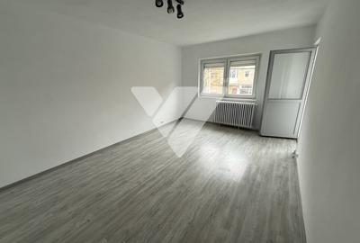 Apartament 2 camere renovat etajul 1 in Vasile Aaron Sibiu - 1