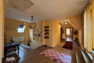 Vila P+M si ANEXA cu GARAJ, T = 1150 mp, D=28 m, Slatioara, zona centrala - 10