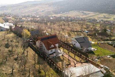 Casa de Lux in Livada cu Ciresi Eleganta, Confort si Panorama de Vis - 21