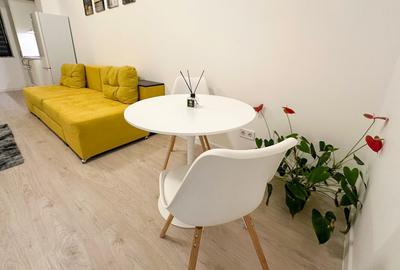 Apartament cu 2 camere semidecomandat, mobilat în Pipera