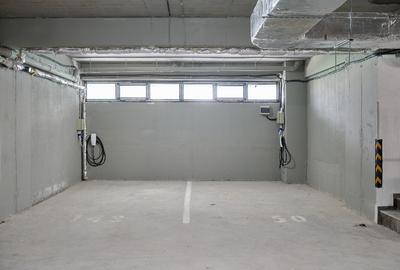 Ofer pentru inchiriere apartament 3 camere cu vedere frontala la mare - 15