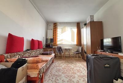 Garsonieră semidecomandată, mobilată în Mănăștur