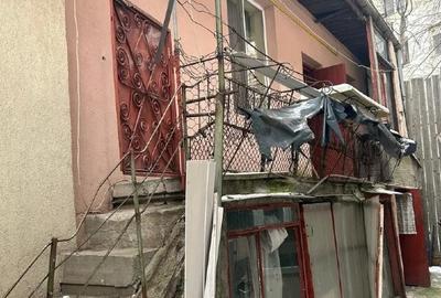 Vand casa zona Domenii -Grivitei la 3 minute de statia de metrou - 1