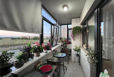 Apartament cu 3 camere decomandat, mobilat în Central