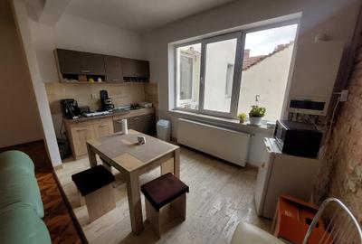Inchiriez apartament 3 camere finisat si mobilat uștracentral - 4