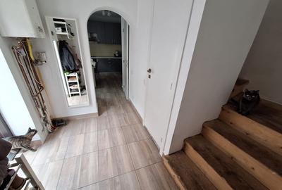 Apartament 4 camere Motilor curte cu 4 familii - 3